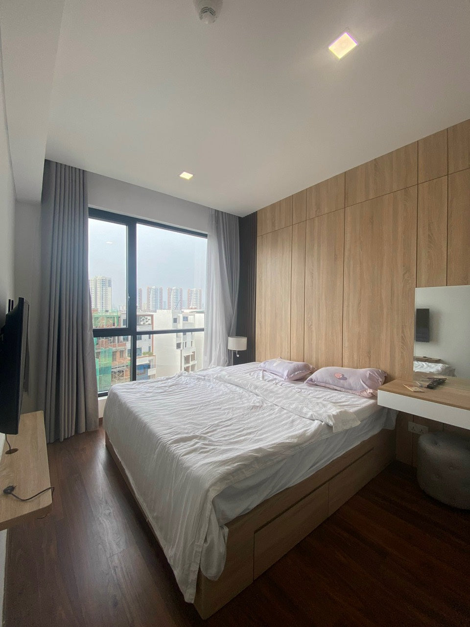 One Verandah 2 bedrooms 002